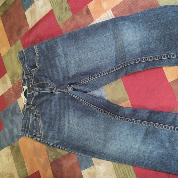 Levi's - Picture 3 of 5